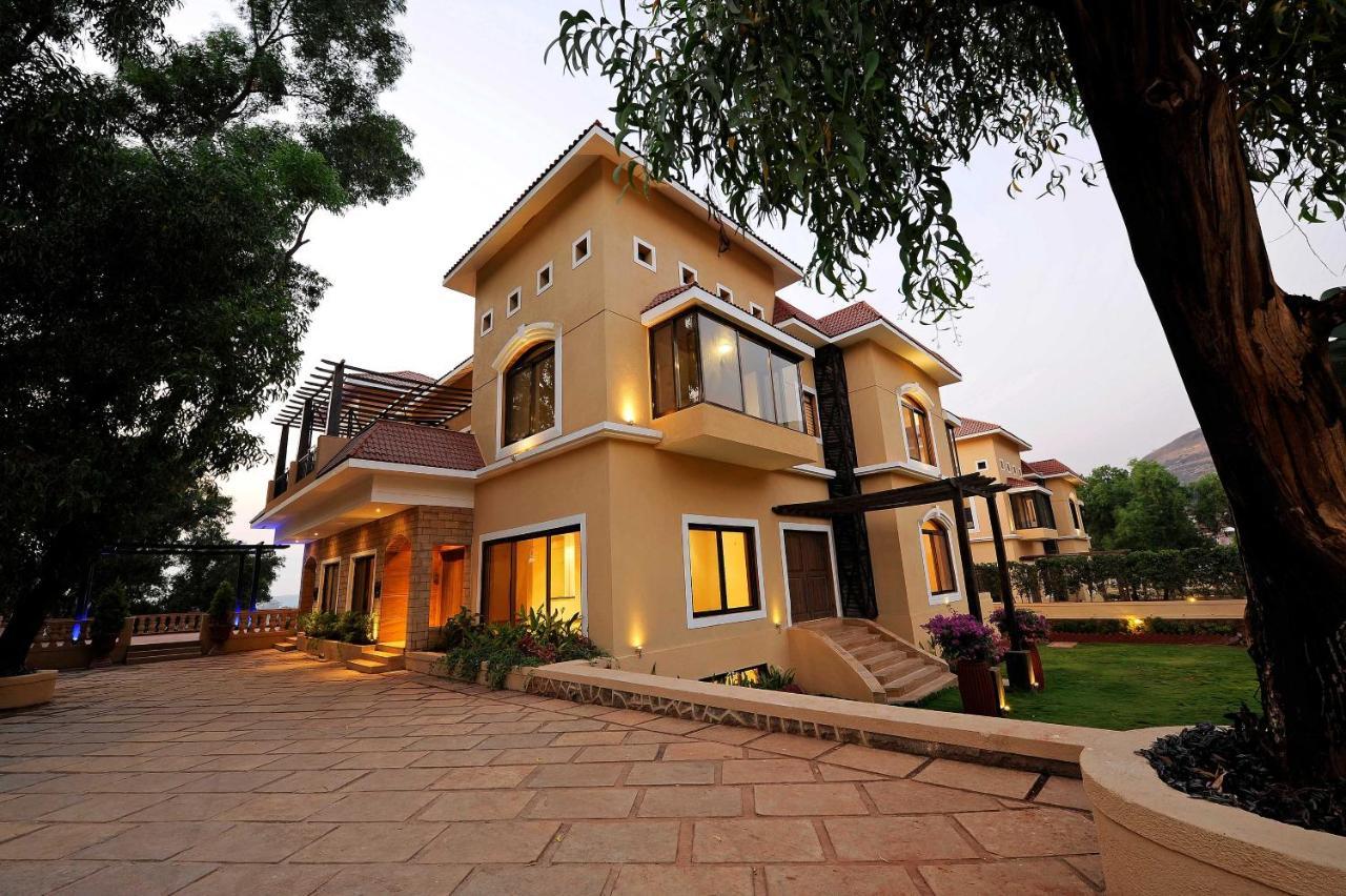 Della Resorts Lonavala Exteriör bild